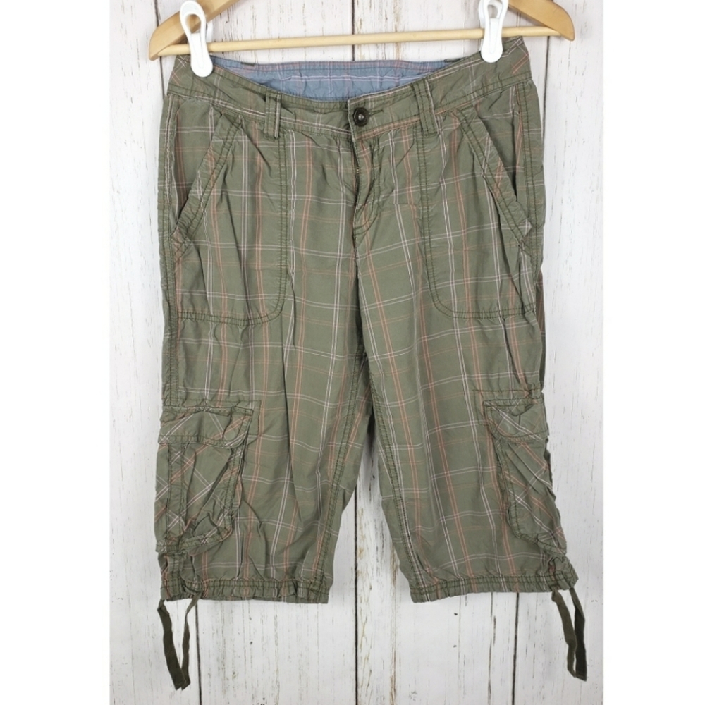 Good Vibes Life Is Good Plaid Bermuda Shorts